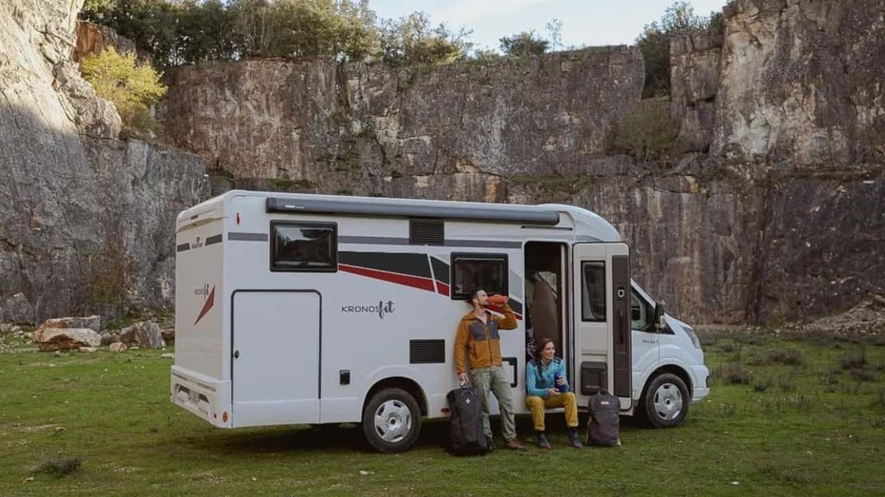Roller Team Kronos Fit 235 TL (2027), con una distribución interior sorprendente