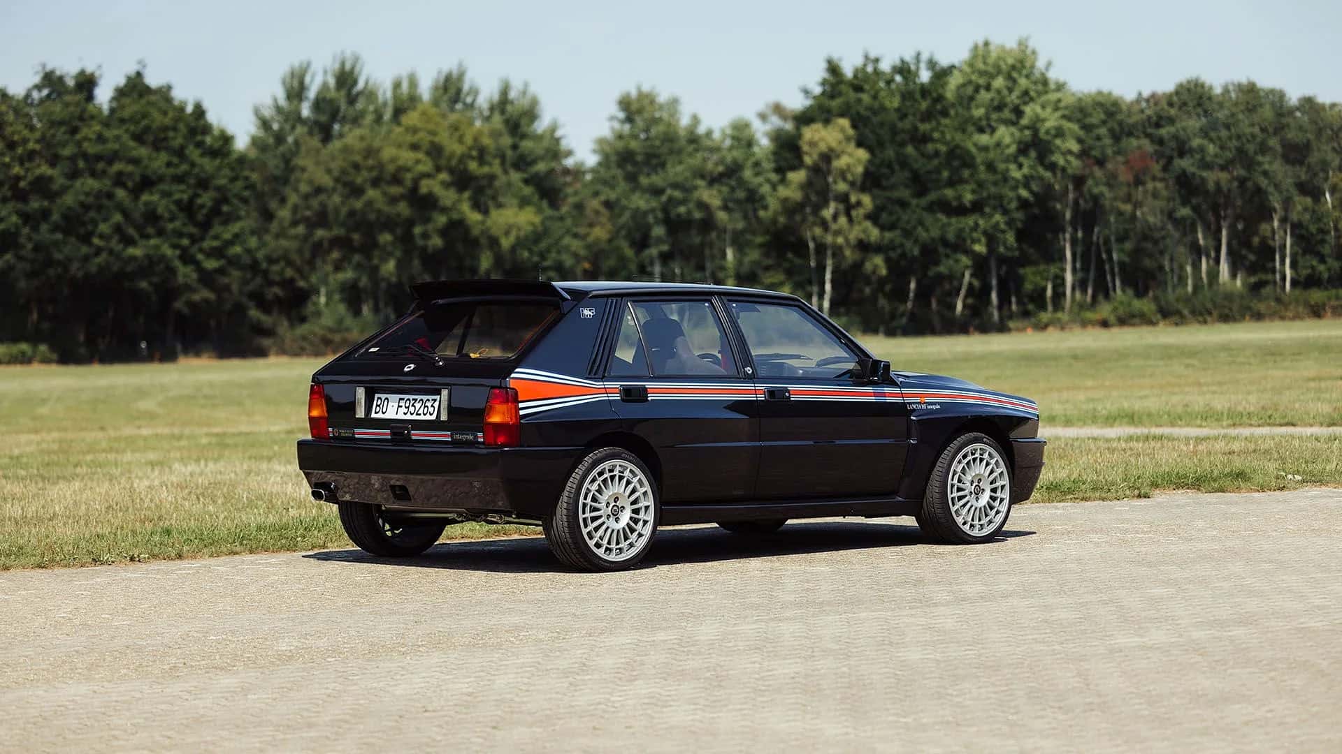 Lancia Delta HF Integrale, 1992, Martini 5, negro, Vasco Rossi