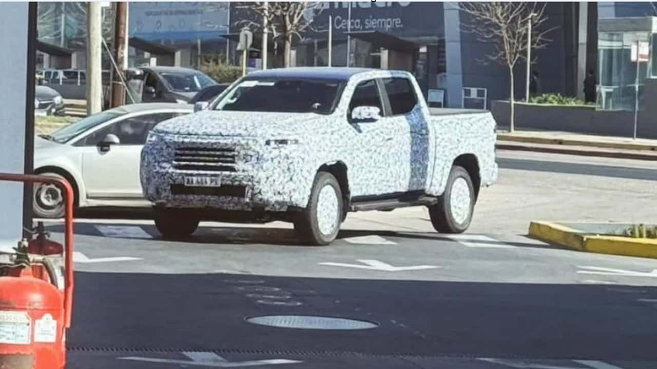 Flagra: nova Ram Dakota aparece em testes na Argentina