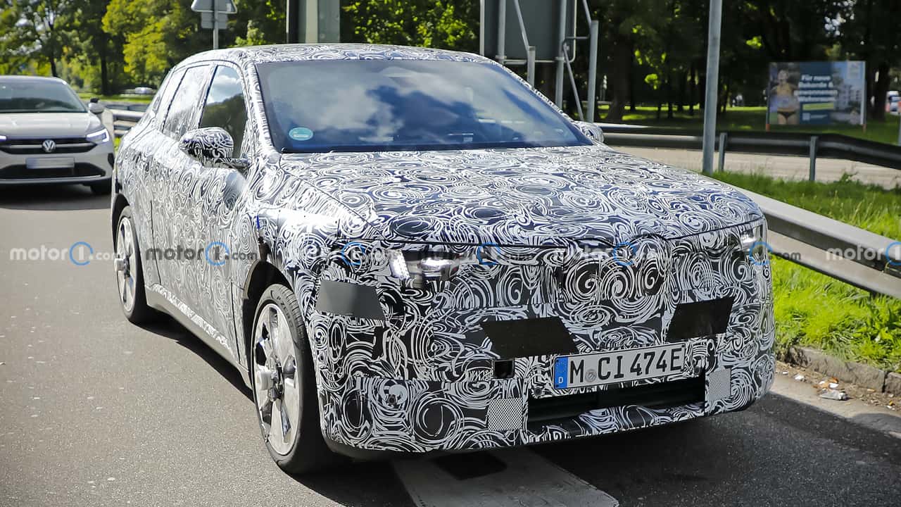BMW iX1 (2027) Erlkönig