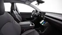 Tesla Model Y Standard 2026