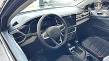 Volkswagen Taos Highline 2026 nas lojas