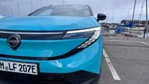 La nuova Nissan Leaf vista dal vivo