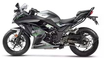 2023 Kawasaki Ninja 300 Trundles Along In The Indian Market
