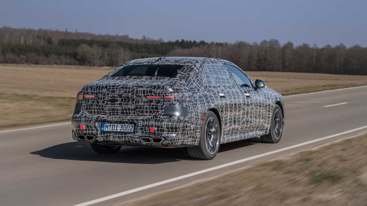 La prova in anteprima della BMW Serie 7