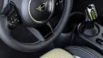 MINI Cooper SE Resolute Edition