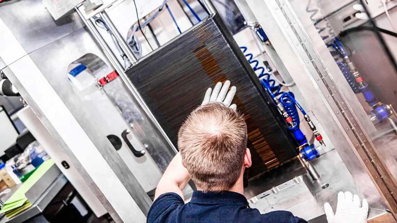 Blue Word Technologies will Methanol-Brennstoffzellen im großen Maßstab bauen