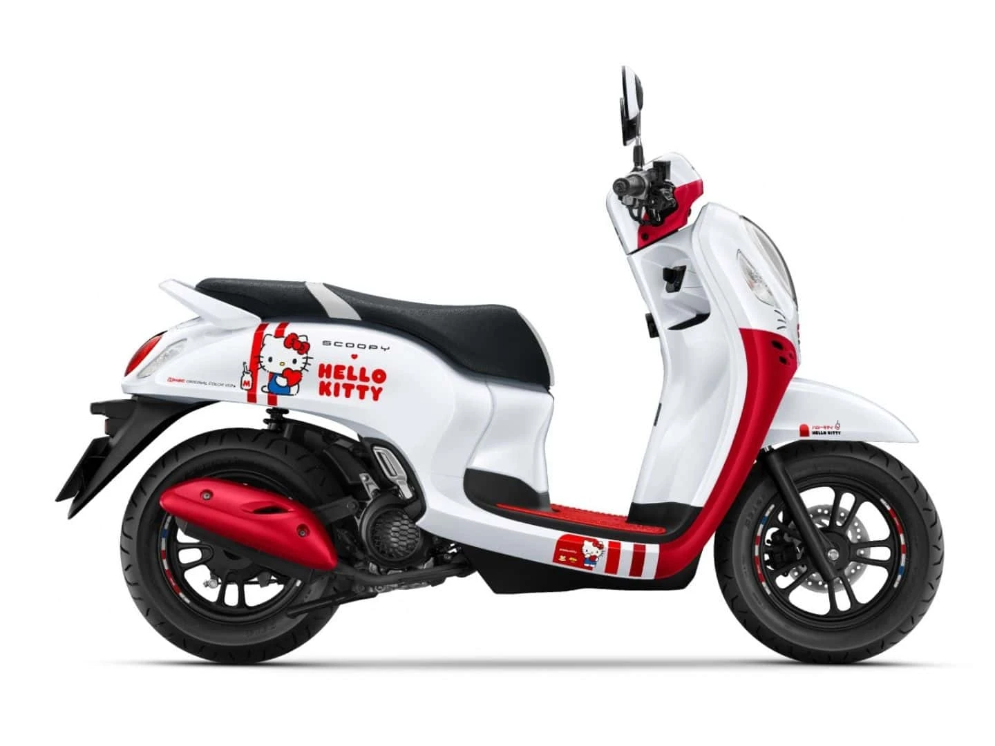 There's a Limited Edition Hello Kitty Honda Scooter, and I Need It