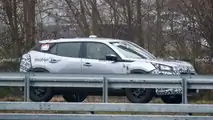 Nuove foto di spionaggio della Peugeot 2008