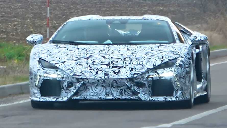 C'è un video della nuova Lamborghini V12