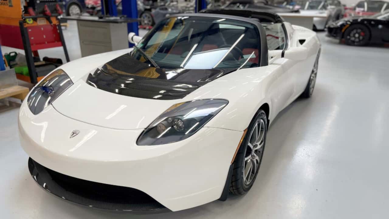 Tesla Roadster 2010