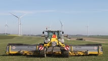 Foto  - Roc ad Agrilevante 2023 la gamma raccogli andanatori