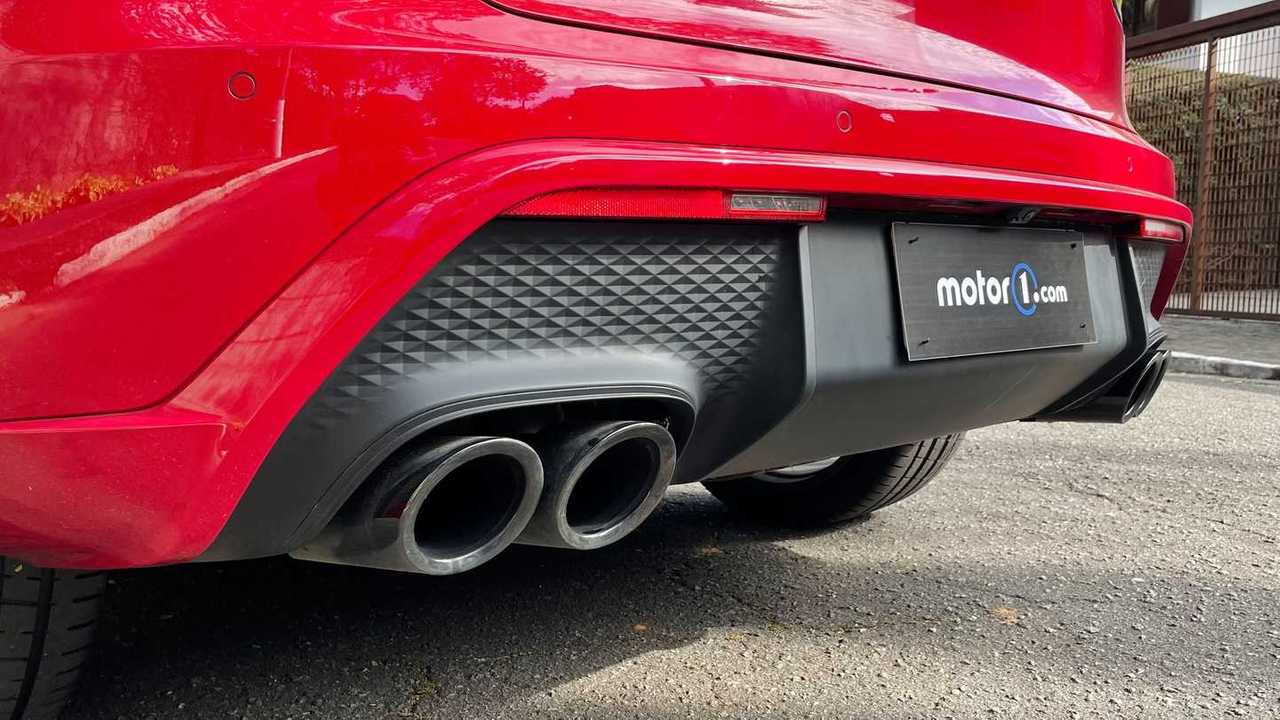 Porsche Macan GTS 2023 (BR)