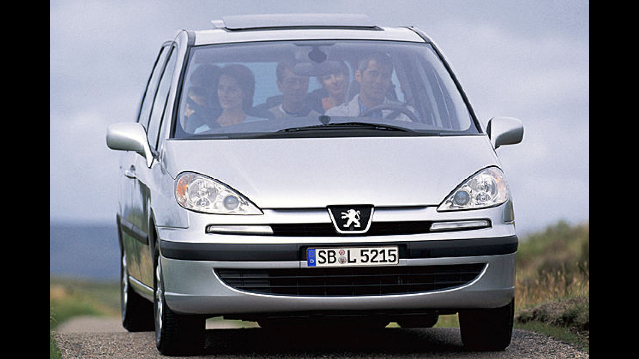 Peugeot 807: Aus 2 mach 1