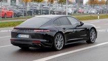 Makyajlı Porsche Panamera Casus Fotoğraflar