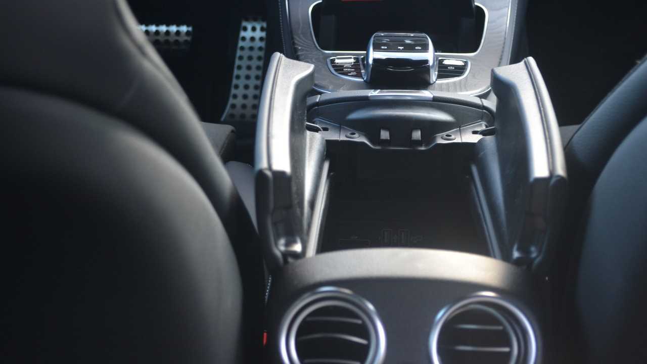 2019 Mercedes-Benz E300 e First Drive: Darwin Wins
