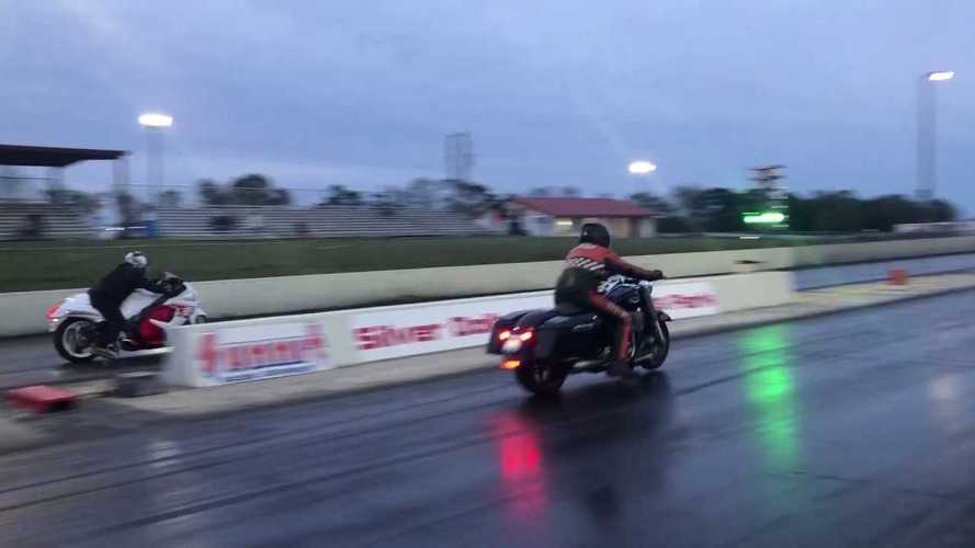 Drag Racing Pit Bikes Is Exactly As Much Fun As You'd Expect