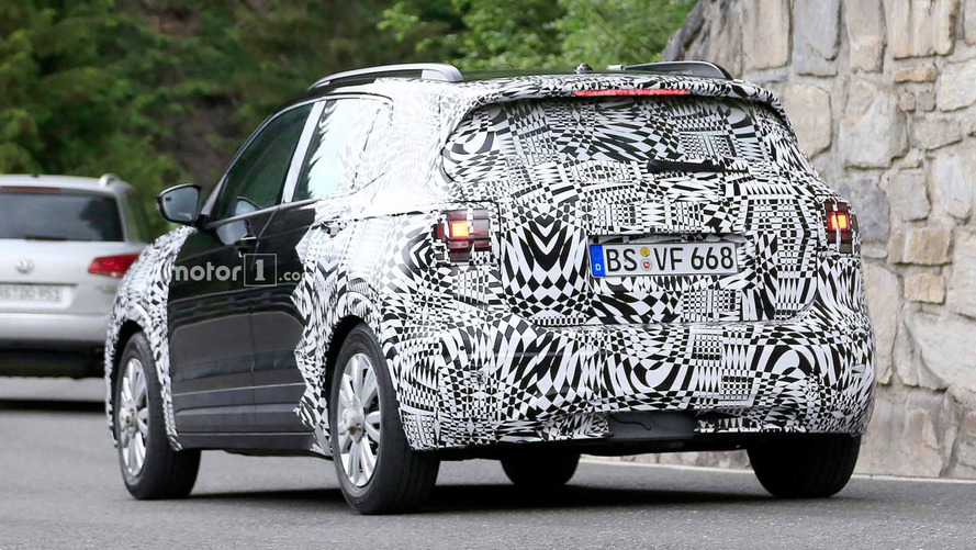 Fotos espía Volkswagen T-Cross 2018