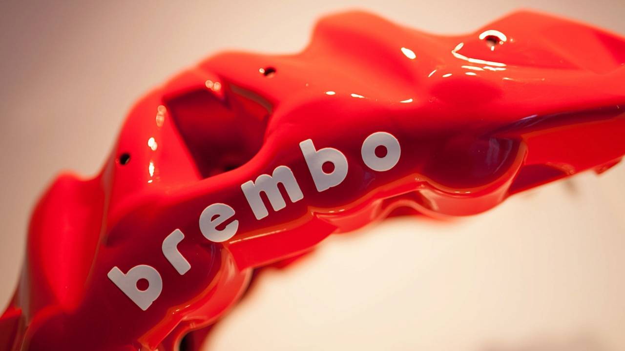 İtalya'daki Brembo Fabrikasında Kısa Bir Gezinti