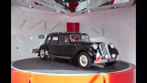 Le Citroen presidenziali al C_42