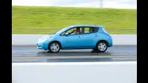 Nissan Leaf, record in retromarcia a Goodwood 2012
