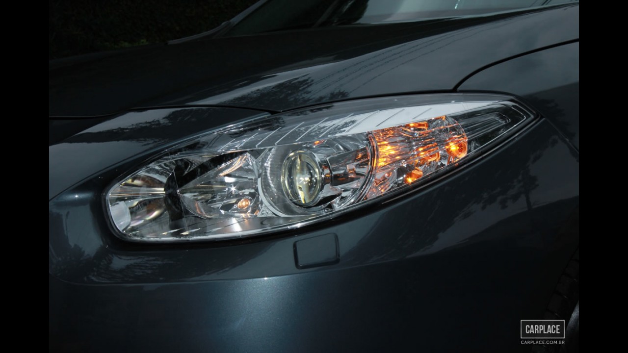 Garagem CARPLACE: Renault Fluence Privilège em detalhes e impressões ao dirigir
