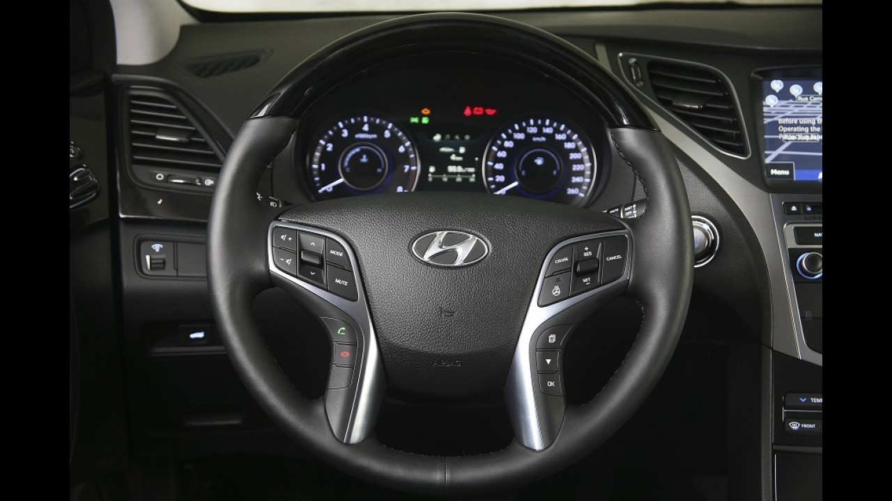 Hyundai Azera 2015 chega ao Brasil em versão única por R$ 144 mil