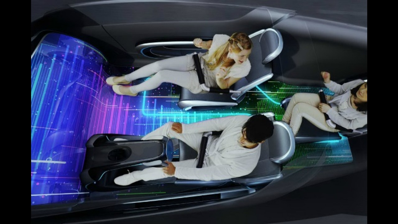 VÍDEO: Concept car da Toyota pode ter cor alterada pelo usuário