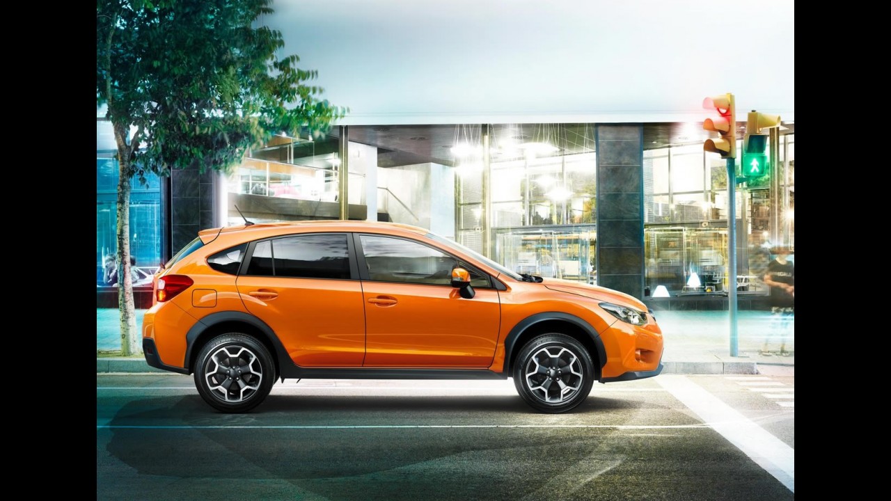 Salão de Frankfurt: Subaru XV 2012 é apresentado oficialmente