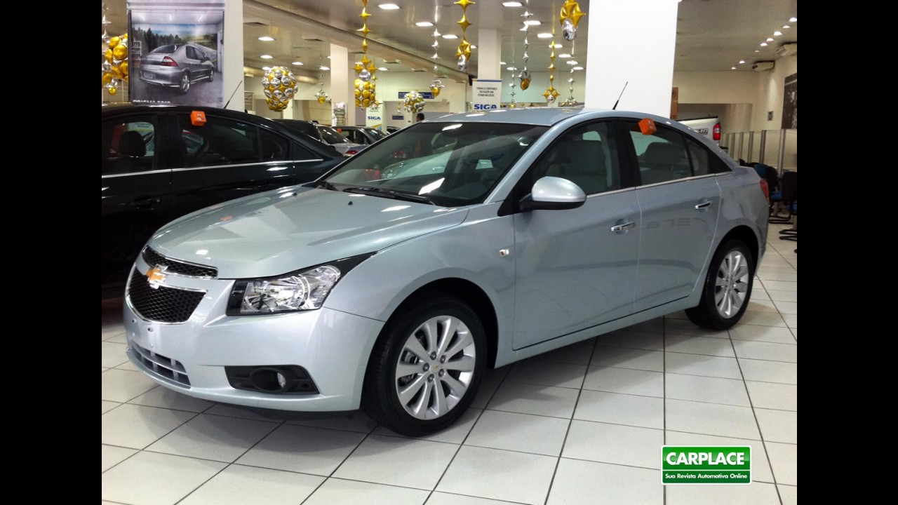 Conhecemos ao vivo: Novo Chevrolet Cruze 2012