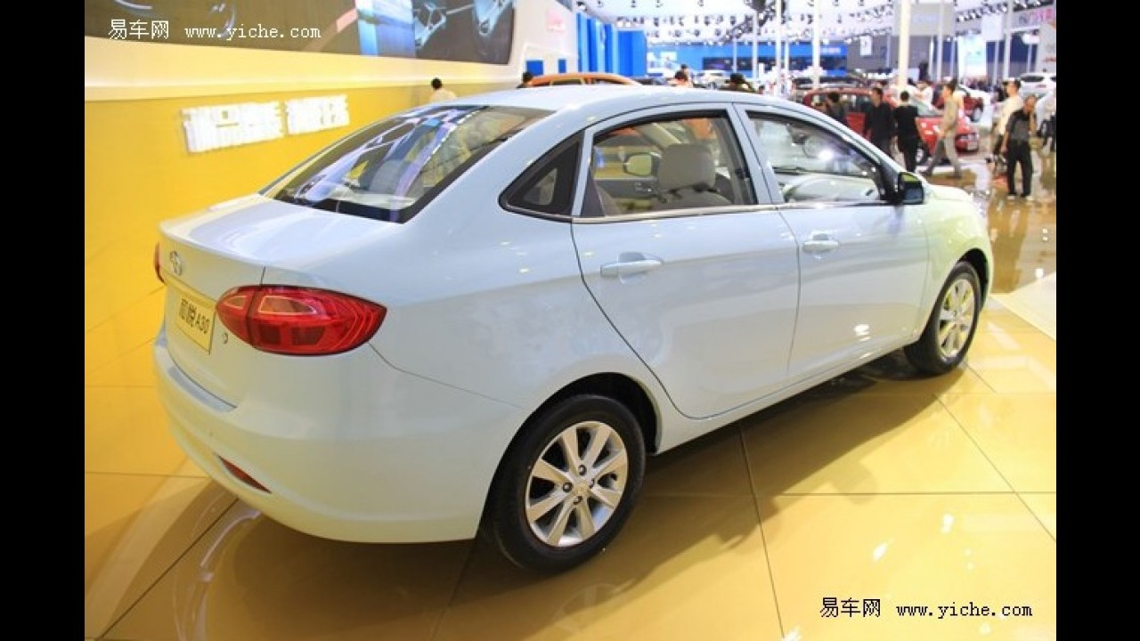 JAC apresenta o novo Heyue A30 na China - Ele pode ser lançado aqui como o futuro J4