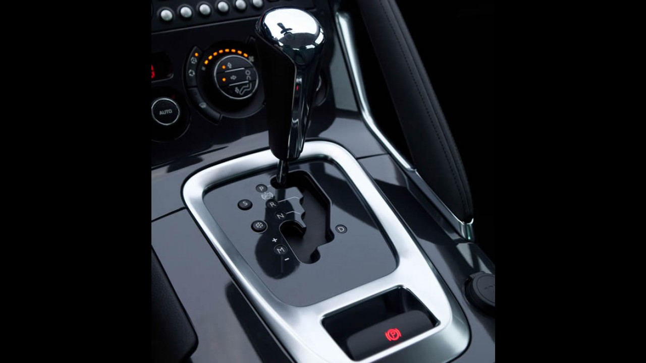 Depois do Salão do Automóvel, Peugeot divulga os detalhes do 3008