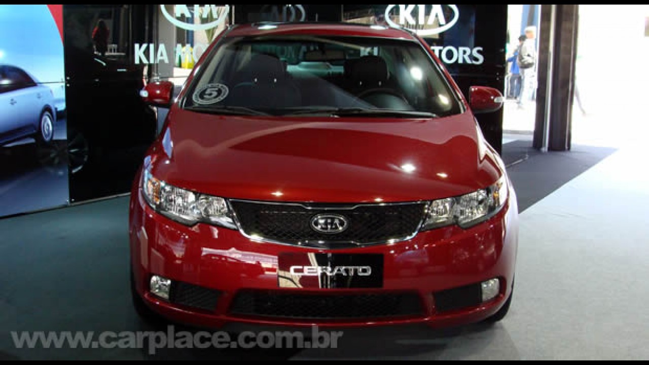 CARPLACE no QRX 2009: Kia também confirma chegada do Novo Cerato em julho por R$ 49.900