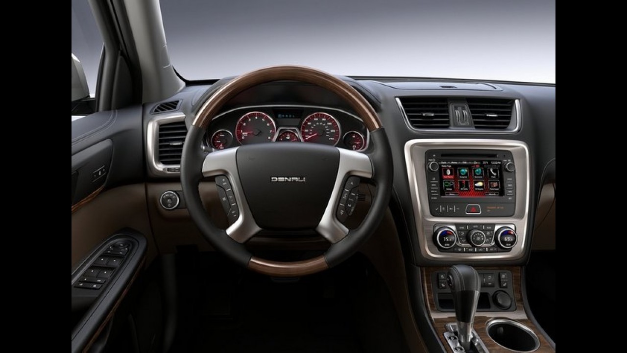 GMC Acadia 2013 tem preços divulgados nos EUA