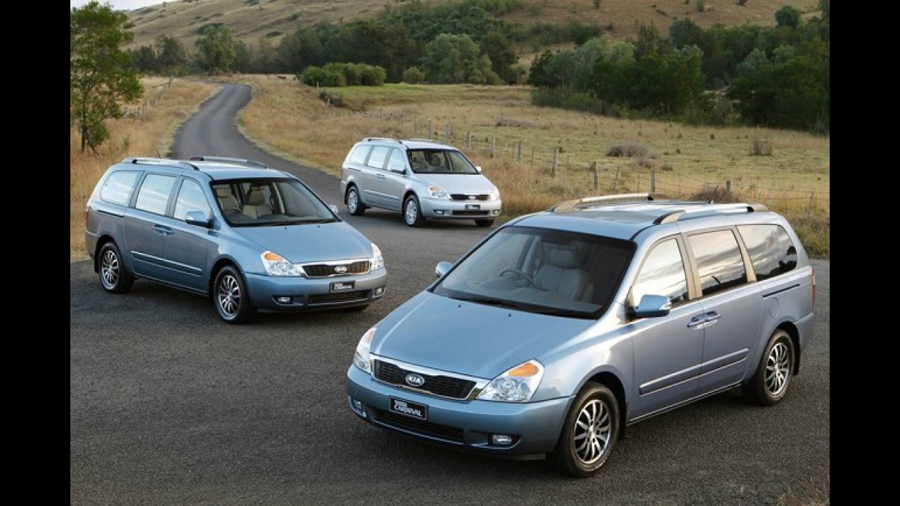 Kia Carnival ganha novidades na linha 2012 - Preços começam em R$ 124.900