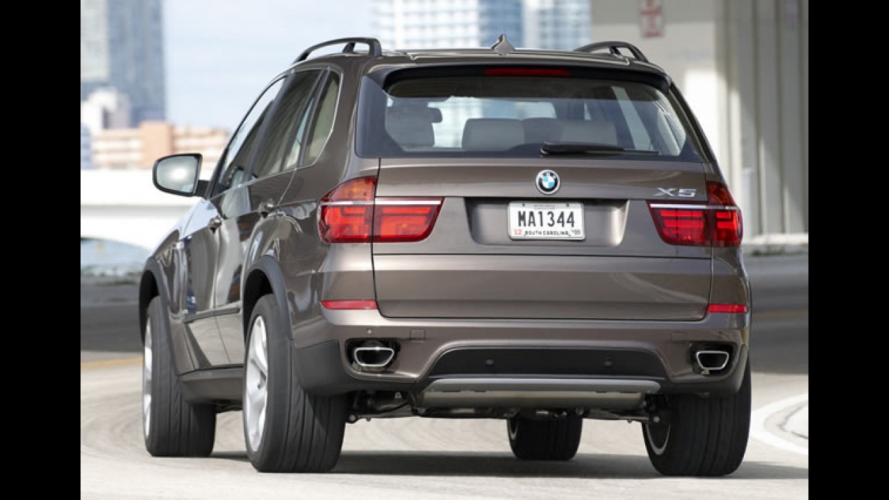 Novo BMW X5 2011 - Utilitário recebe pequenas mudanças visuais e novos motores