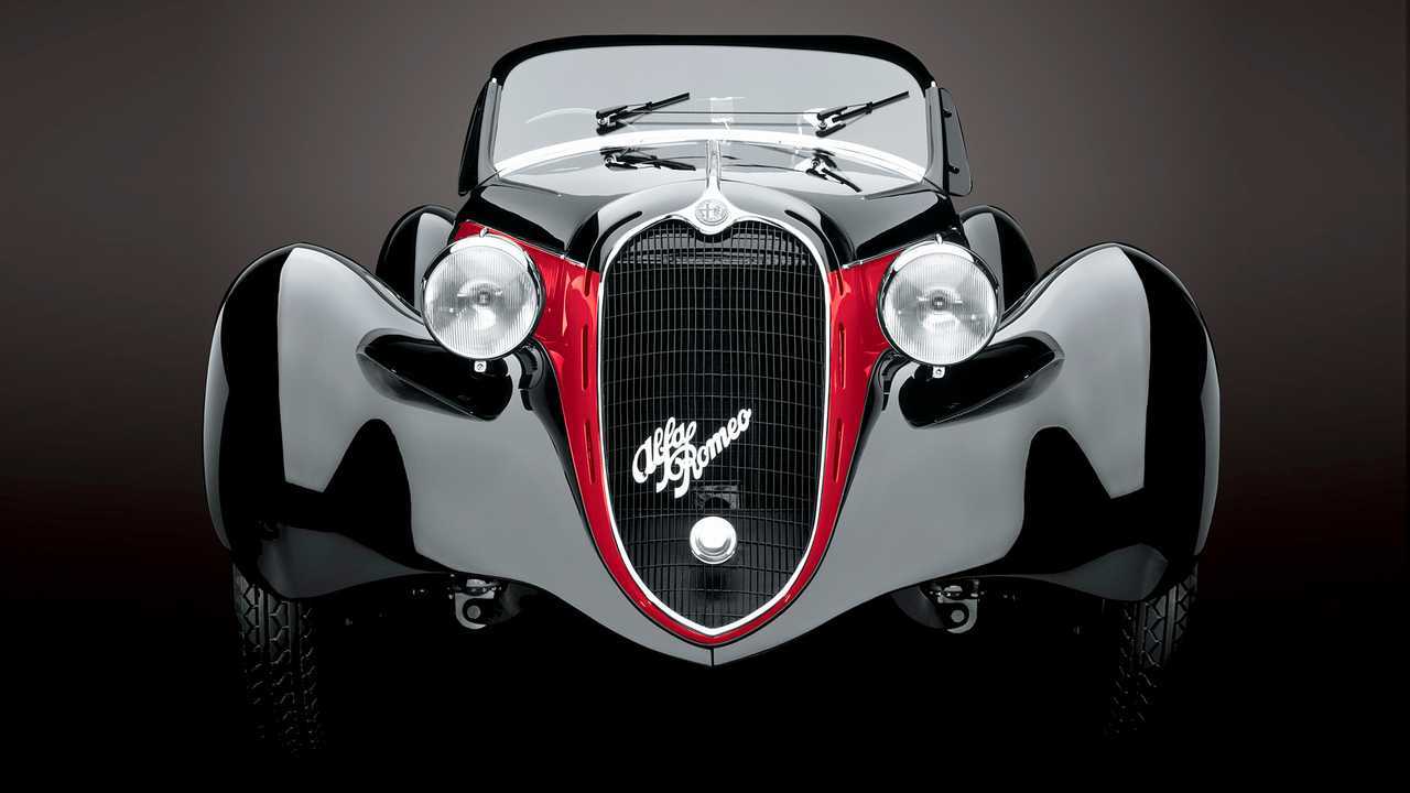 Scudetto Alfa Romeo, la storia e l'evoluzione