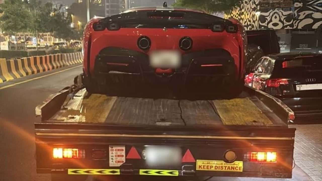 Policja w Dubaju wystawiła 7735 mandatów za głośne wydechy i nielegalne modyfikacje