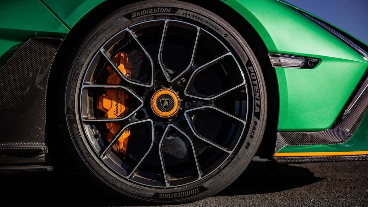 Lamborghini Revuelto SV First Drive Review
