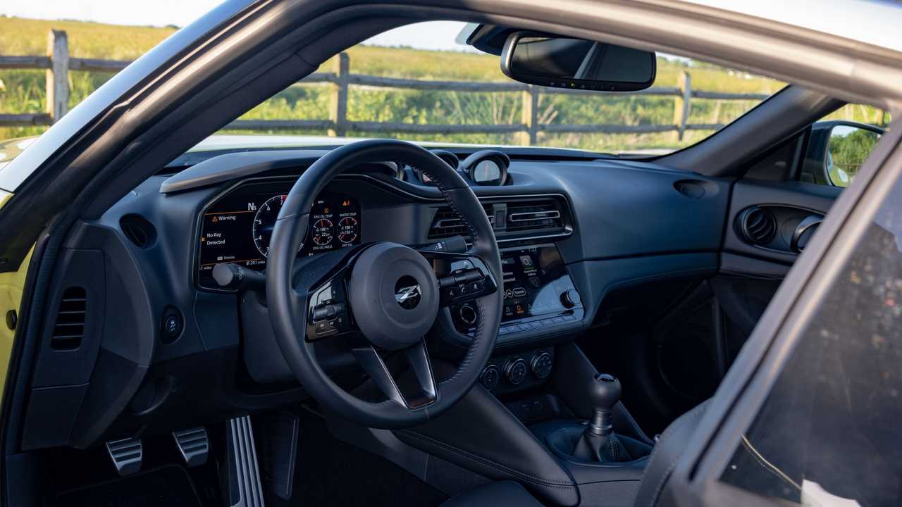 Recensione interna Nissan Z 2023