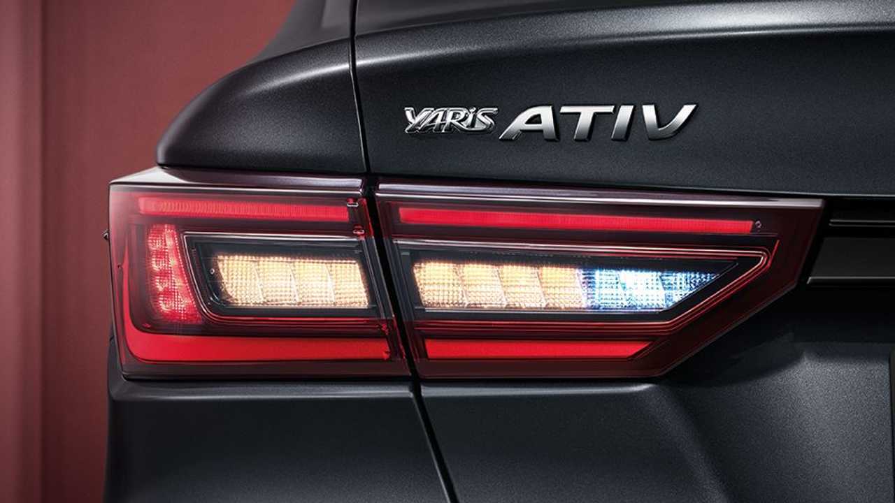 Toyota Yaris Ativ 2023