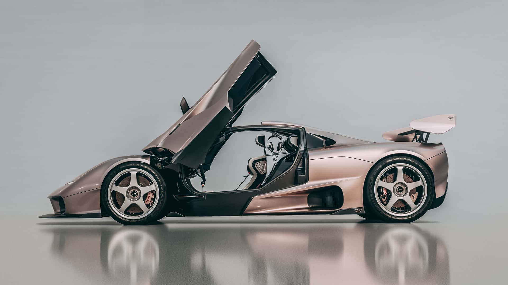 gordon-murray-automotive-s1-lm.jpg