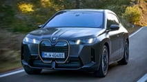 BMW iX M70 xDrive (2025) im Test