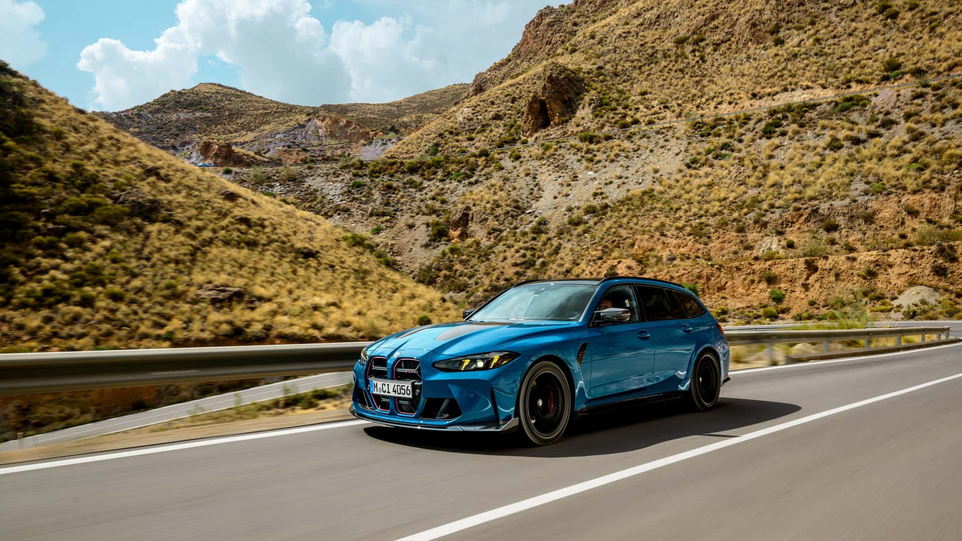 https://cdn.motor1.com/images/mgl/y24jv7/s1/bmw-m3-cs-touring-2025.jpg