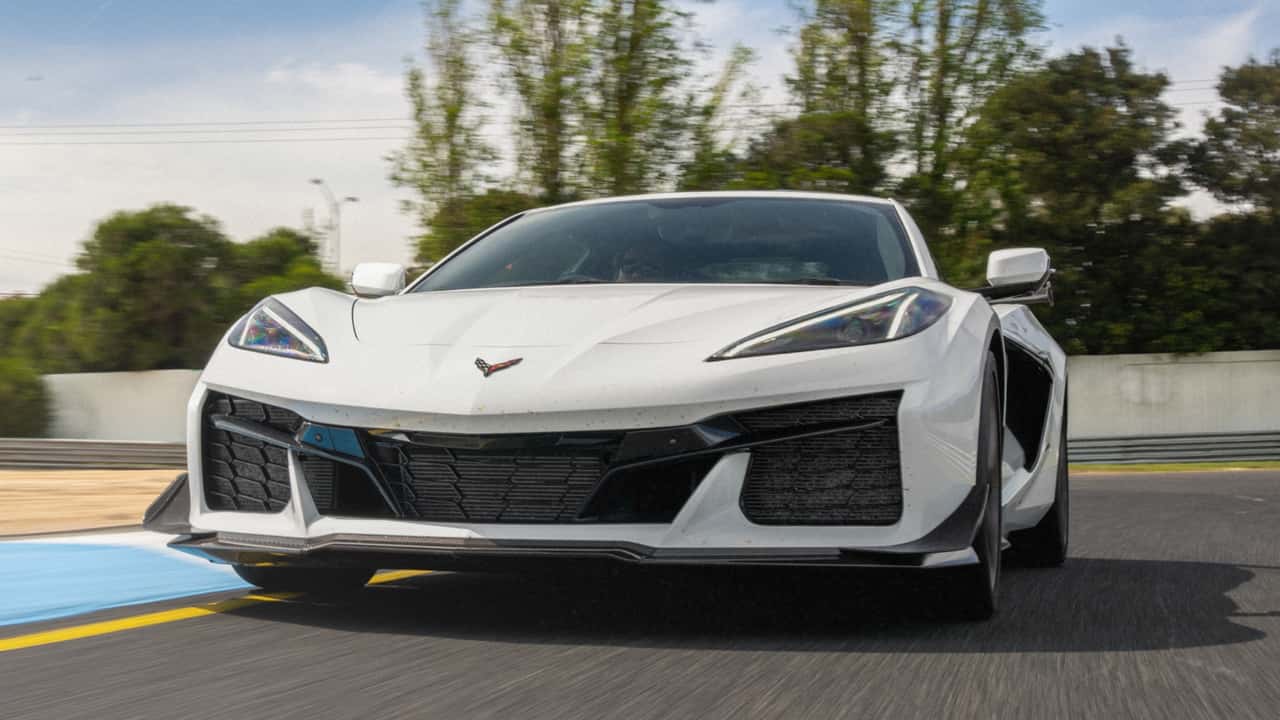 Performance Car Sales Are Depressingly Low Latest News From Motor1 3