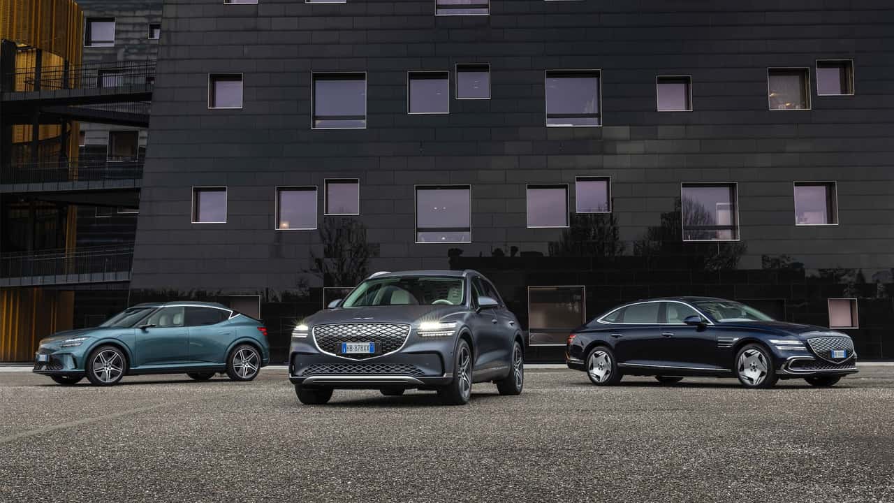 Due SUV e una berlina: come Genesis arriva in Italia