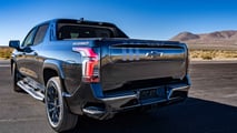 Silverado EV Star & Steel - 3