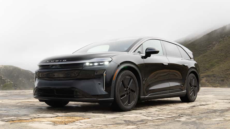 Why Lucid Is Cheering The End Of The Tesla Model S And Model X