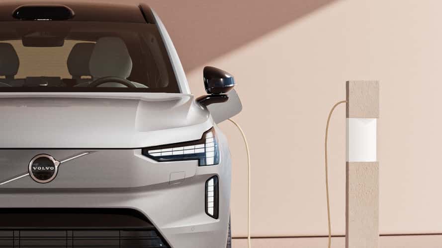 Volvo's CEO Just Said The Quiet Part Loud About 2035's Gas Car Ban