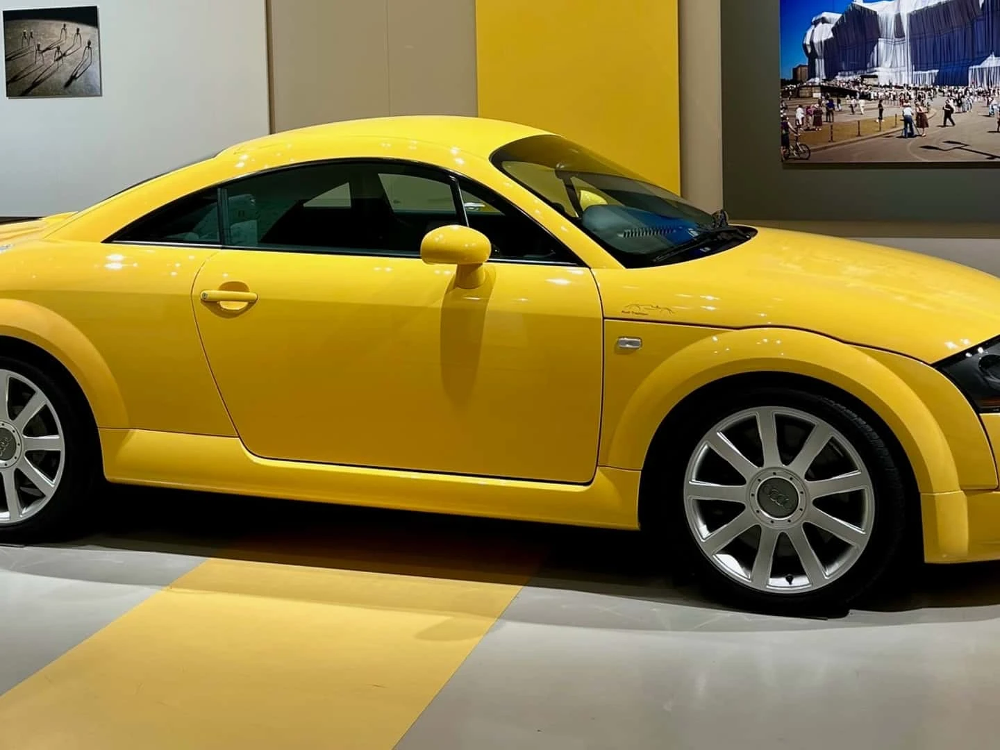 古いAudi カタログセット TT RS A5 TTS S5 Tek seferlik üretilen bu Audi TT, göründüğü gibi değil